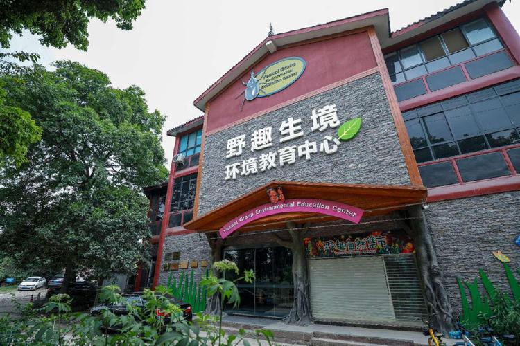 從CIS到BCM 廣告與策劃服務(wù)如何重構(gòu)現(xiàn)代企業(yè)增長(zhǎng)矩陣